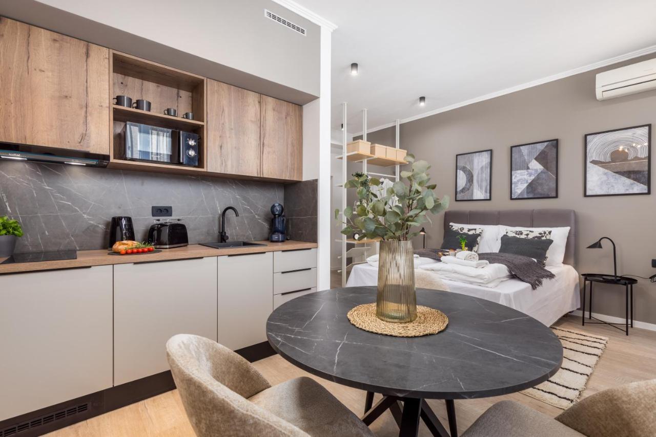 Apartments Diego Rijeka Eksteriør billede