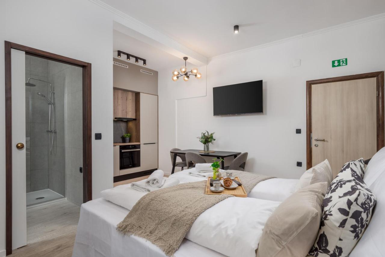 Apartments Diego Rijeka Eksteriør billede