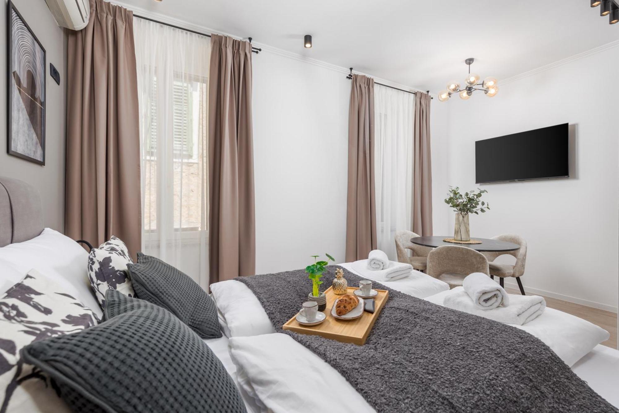 Apartments Diego Rijeka Eksteriør billede
